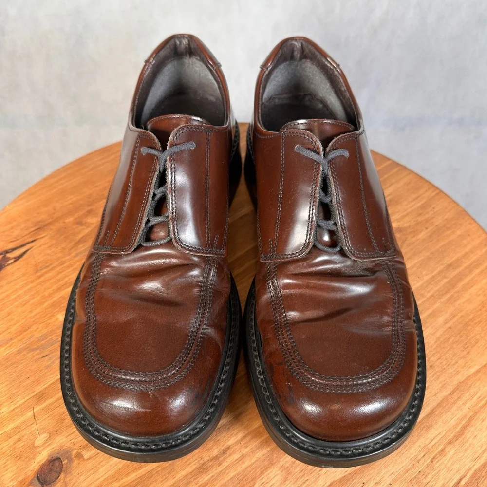 G.H. Bass & Co. bass leather